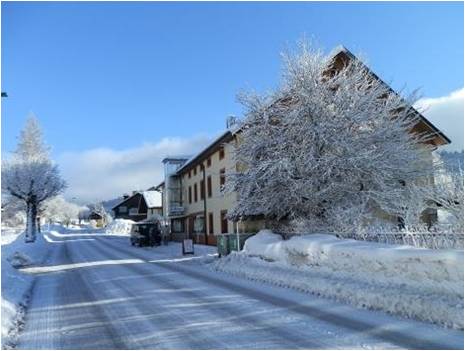 La Grange, centre protestant évangélique pour groupes, en Suisse.